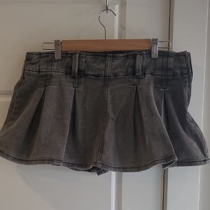 Refuge Denim Skort. Size M